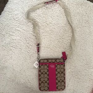 Coach Signature Crossbody Swing Bag